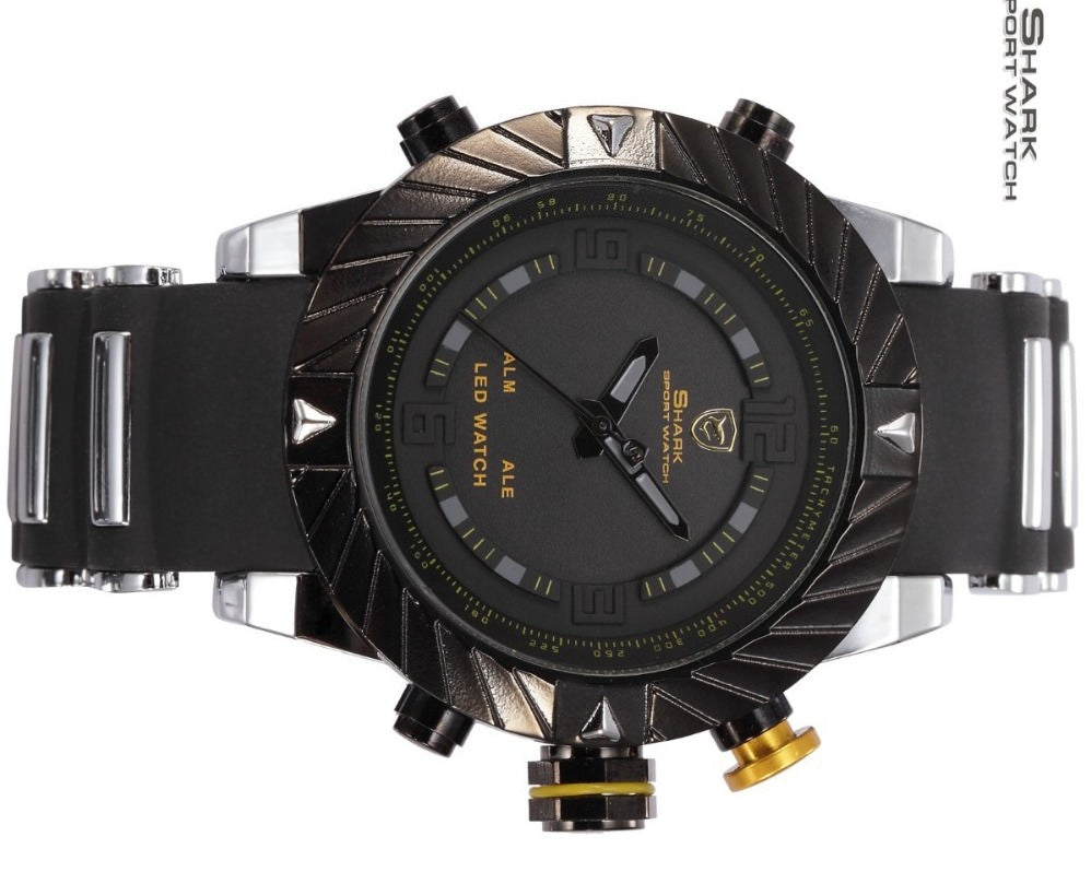 Shark Bezel Swirl Design Men Wristwatch