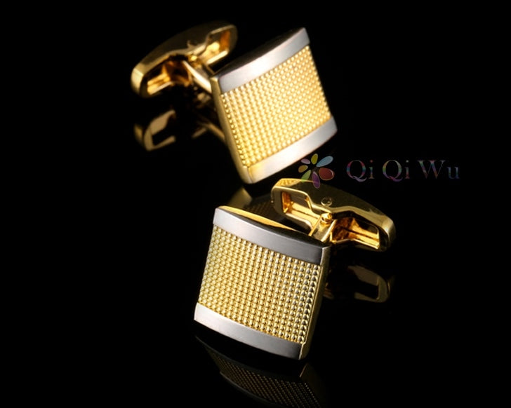 GOLD SQUARE CUFFLINKS