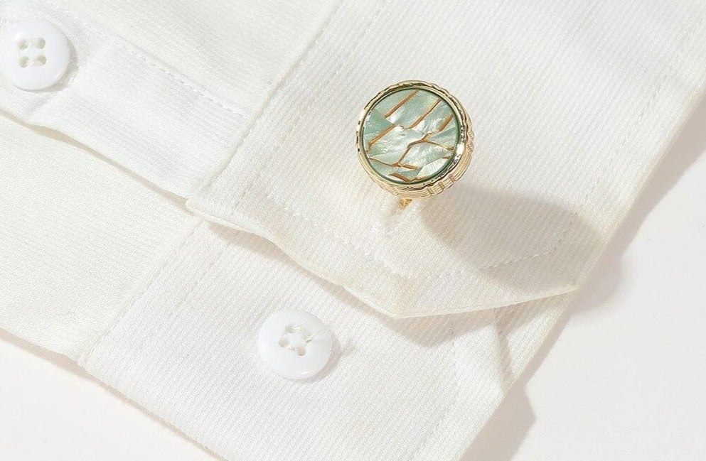 GOLD ROUND CUFFLINKS